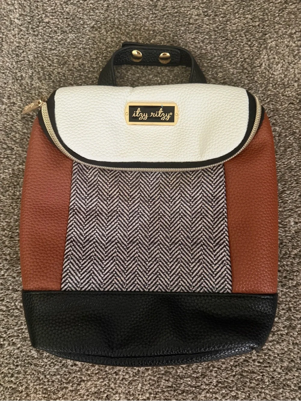 Itzy Ritzy White, Brown & Black Mixed-Material Cooler bag